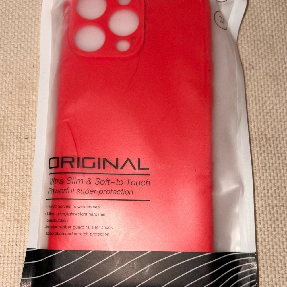 🎈🆕🎈Red Phone Case for iPhone 16 Pro Max